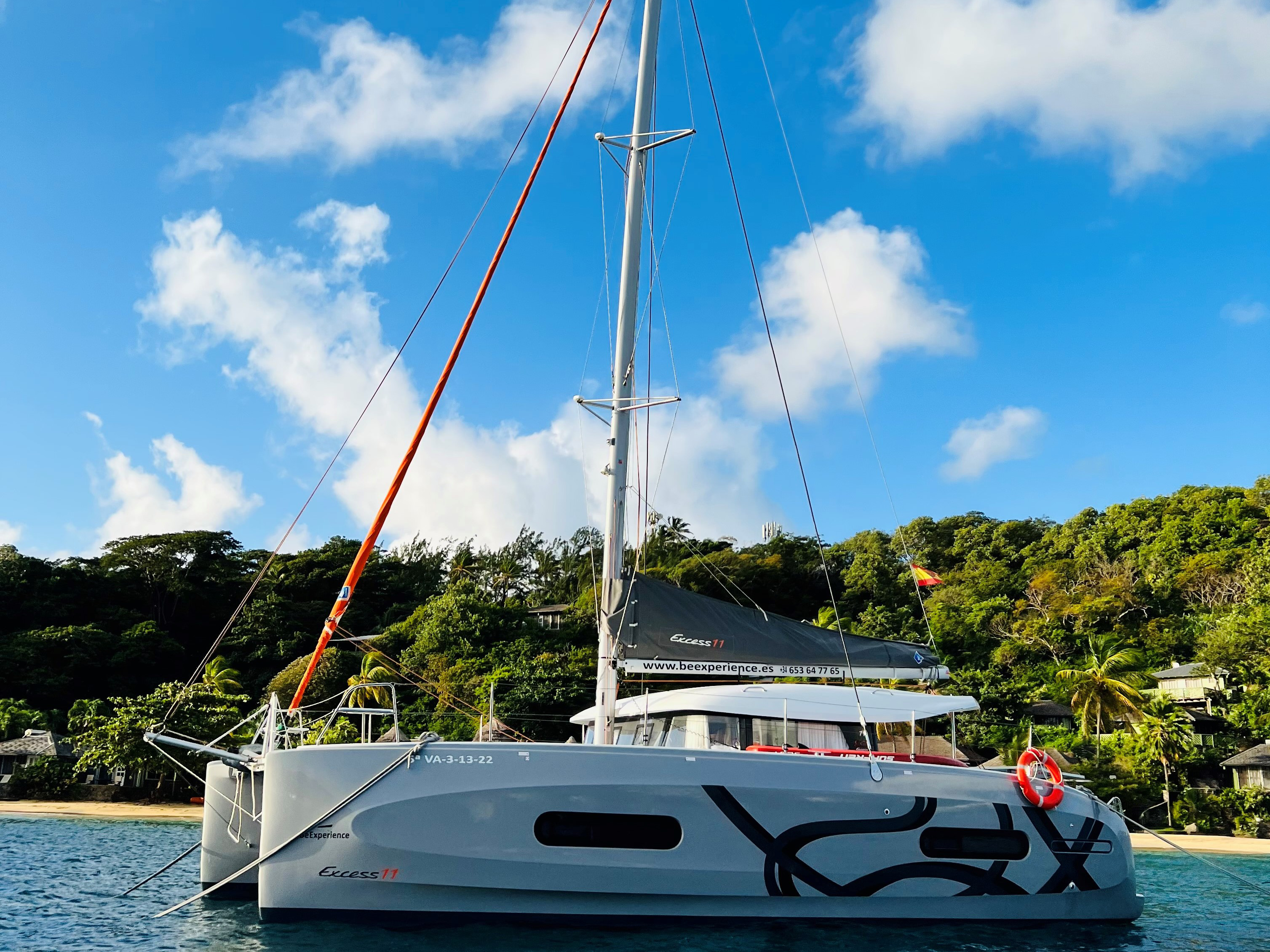 MOANA Denia BAREBOAT