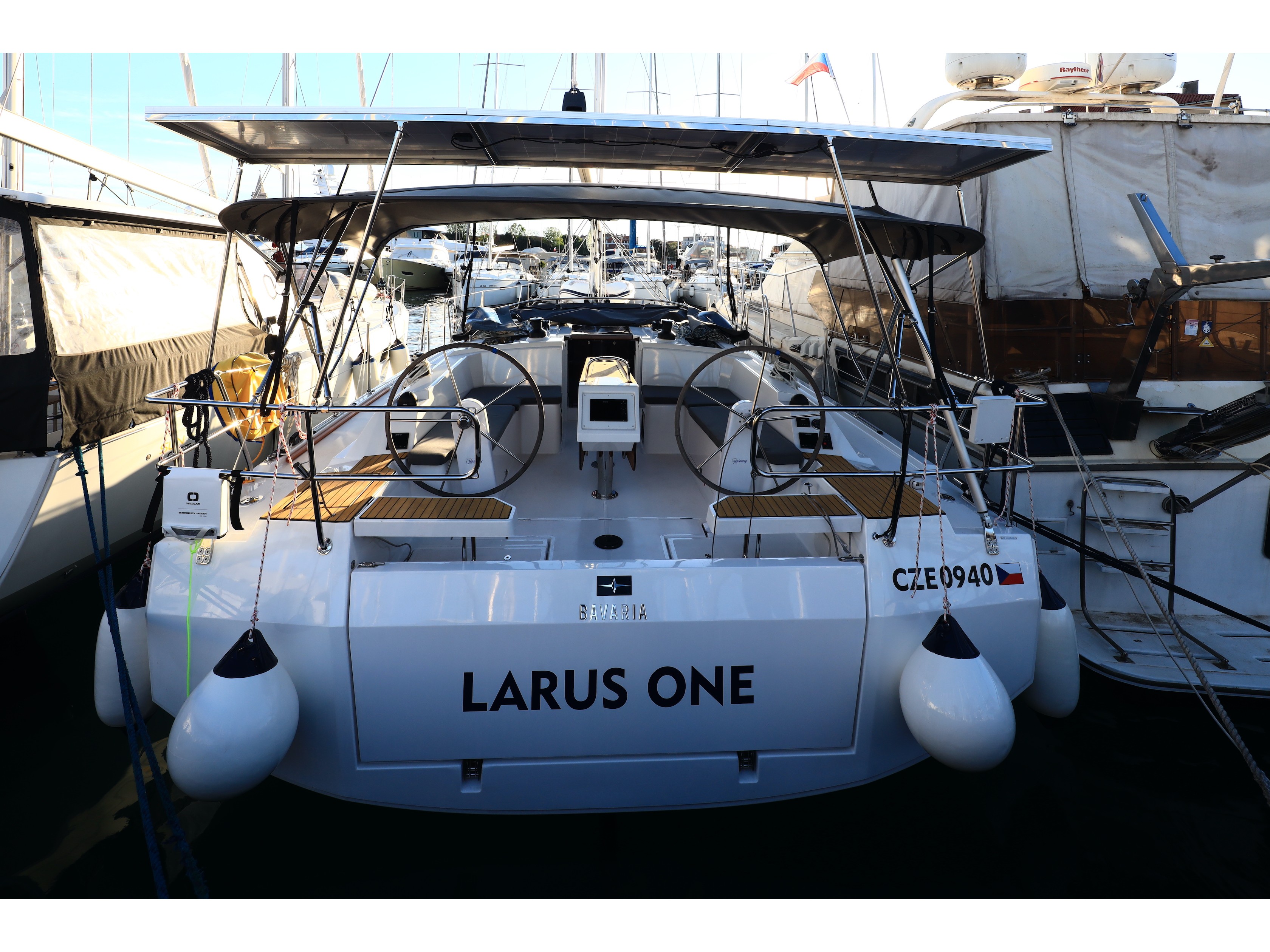 Larus One