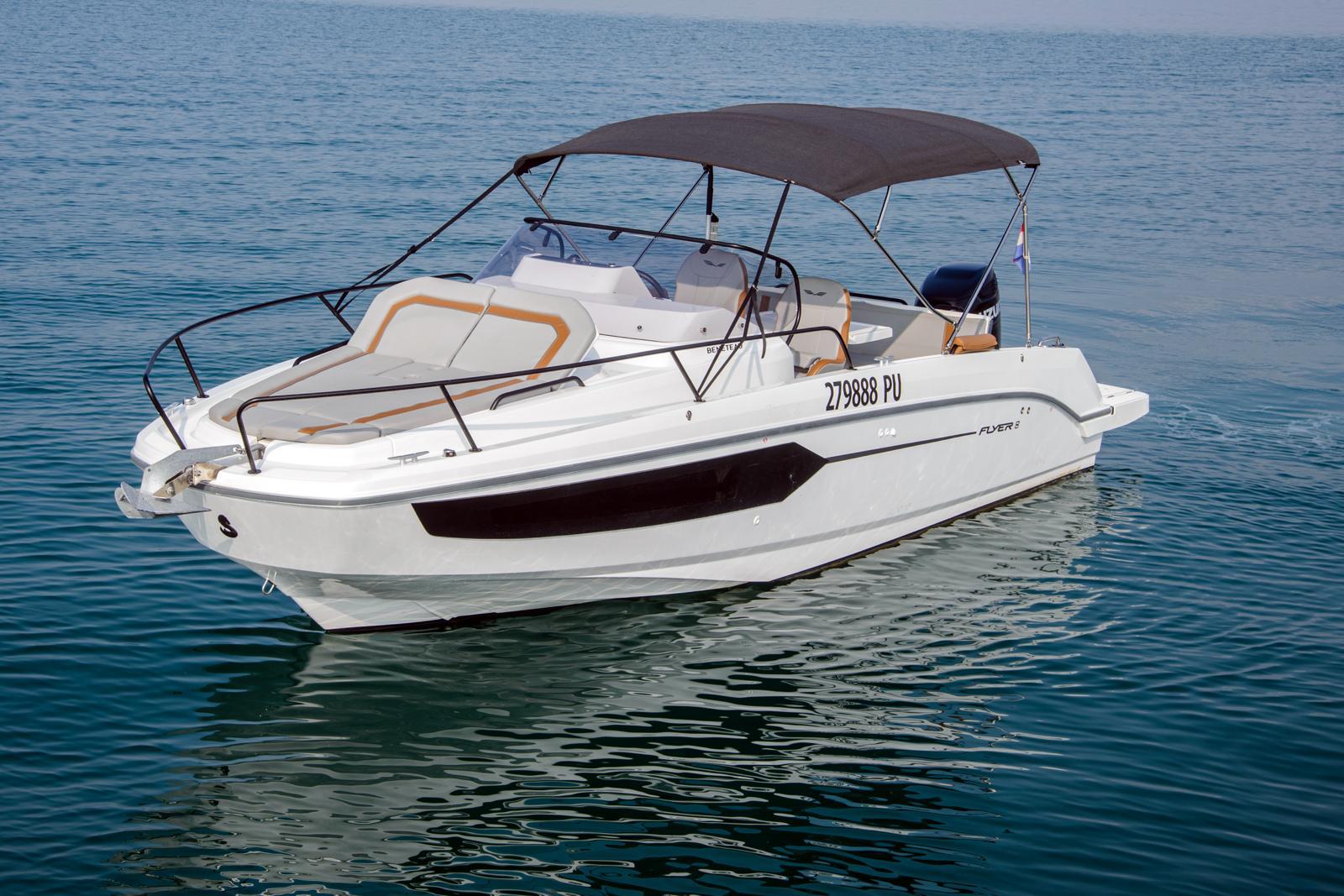 Beneteau Flyer 8