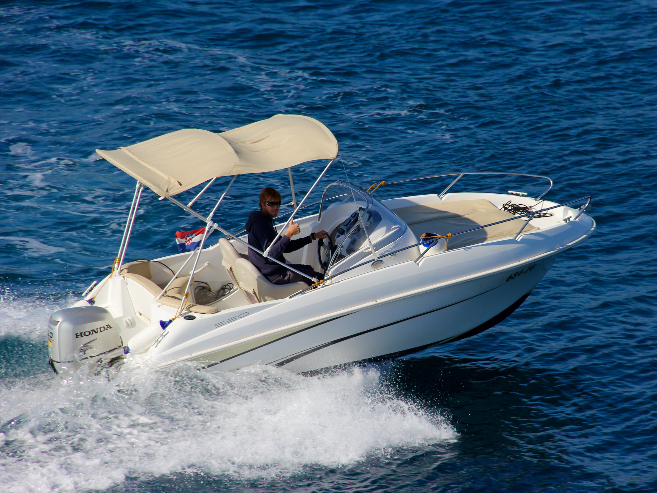 Beneteau Flyer 550